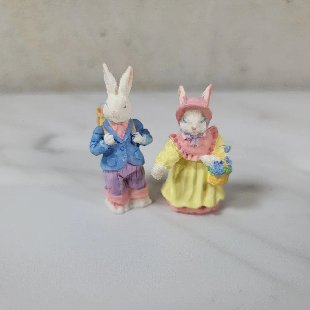 Easter Bunny Rabbit Tiny‎ 1.5